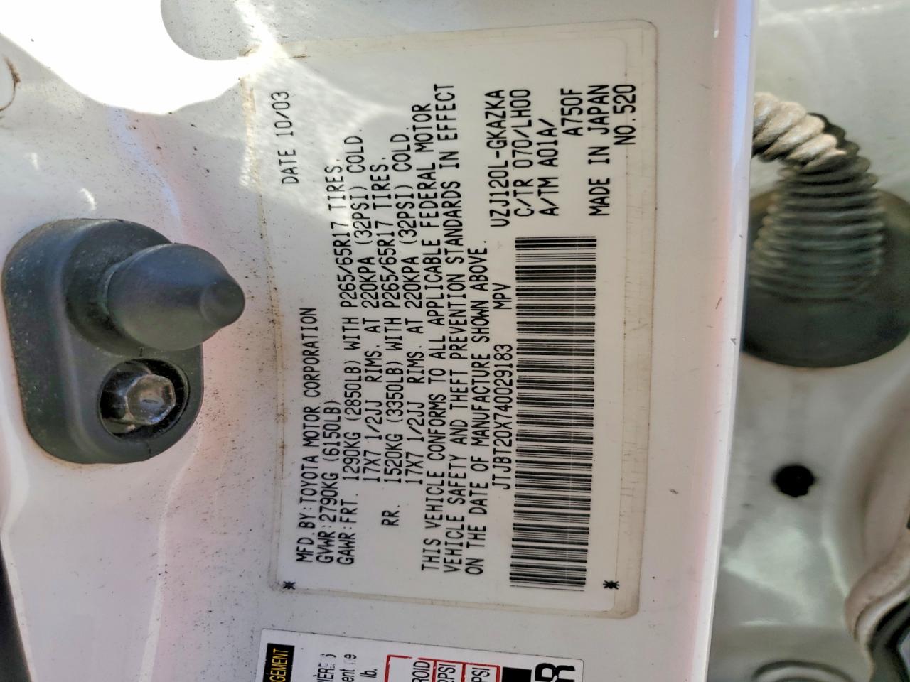 2004 LEXUS GX