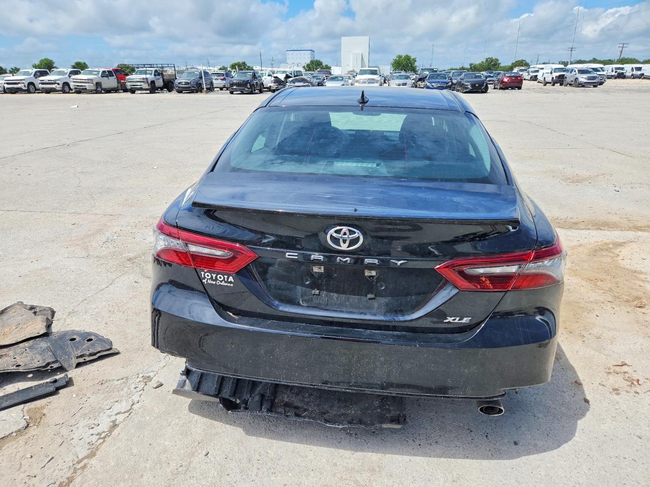2024 TOYOTA CAMRY