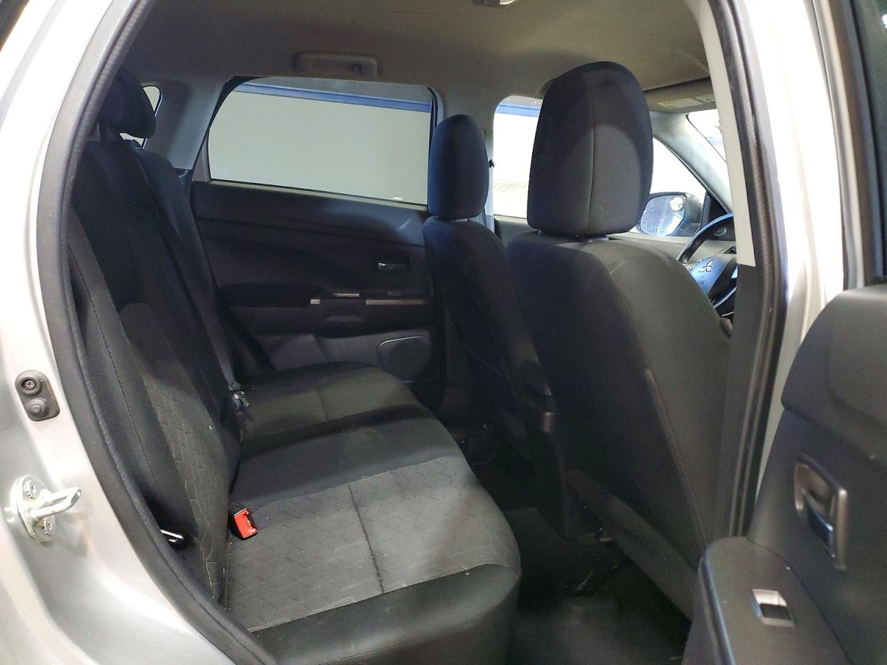 2021 MITSUBISHI OUTLANDER