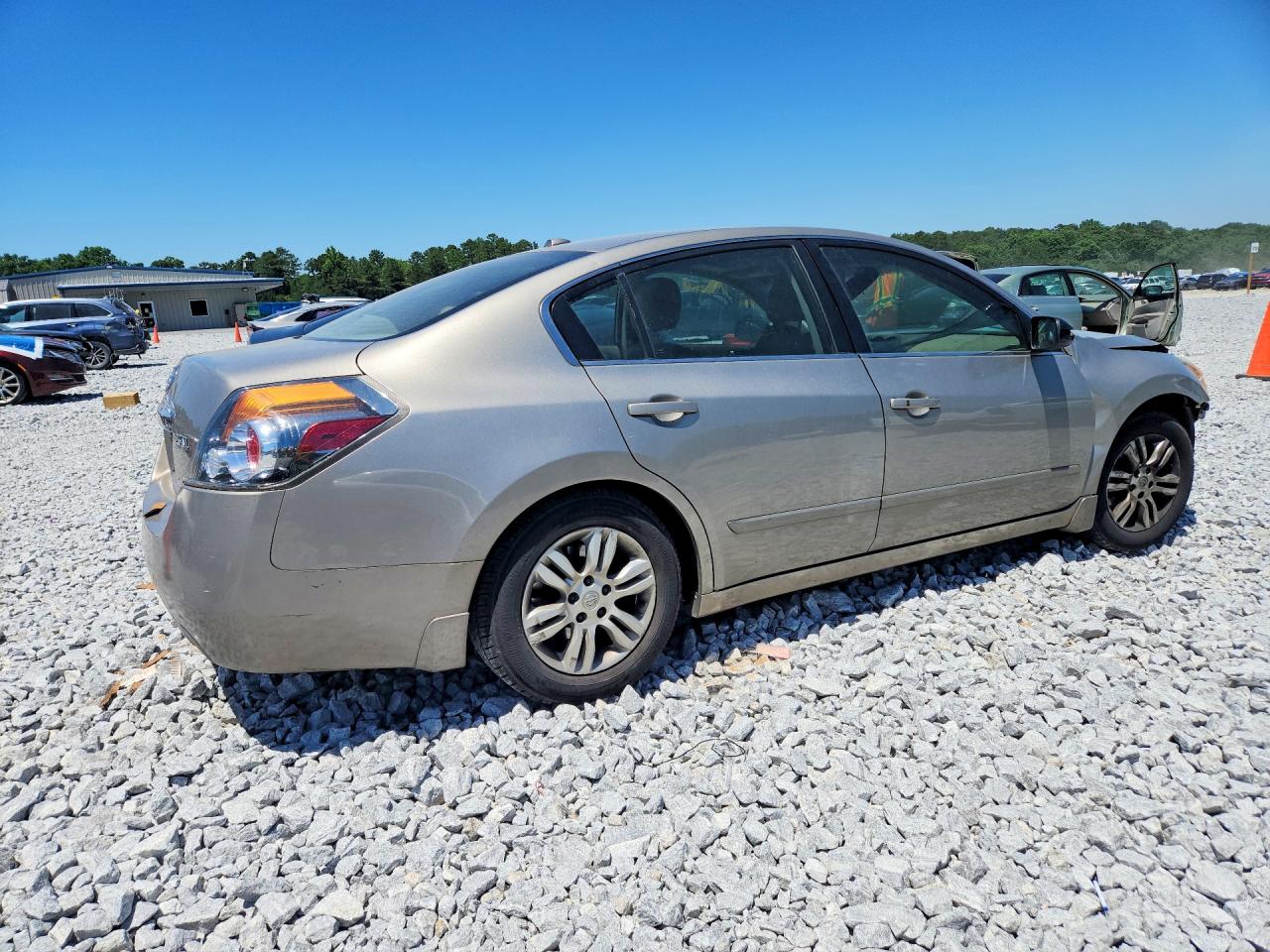 2012 NISSAN ALTIMA