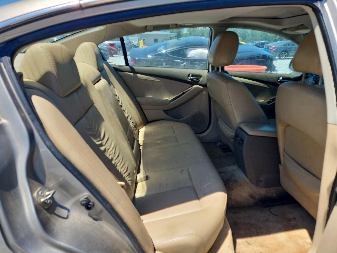 2012 NISSAN ALTIMA