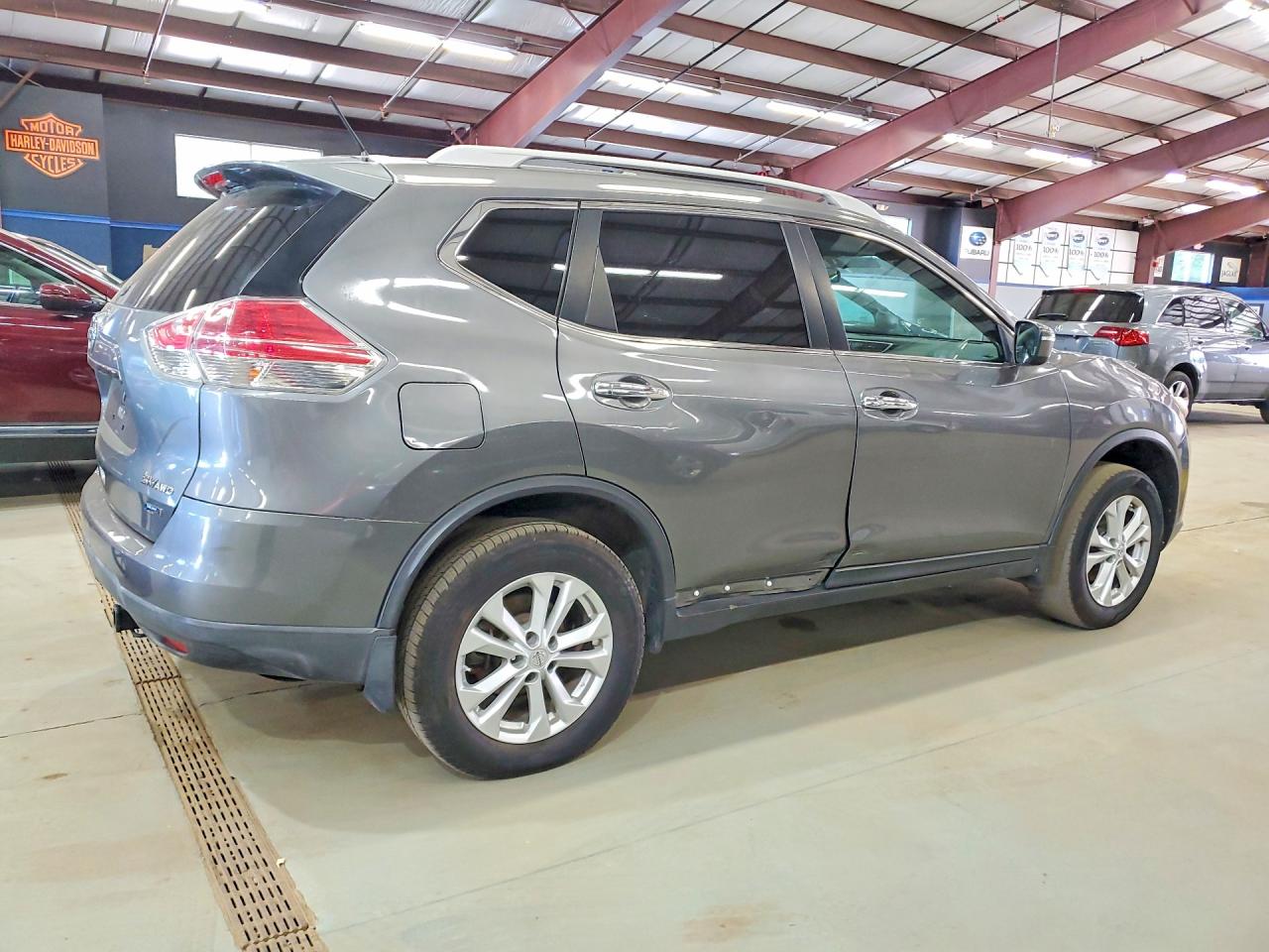 2014 NISSAN ROGUE