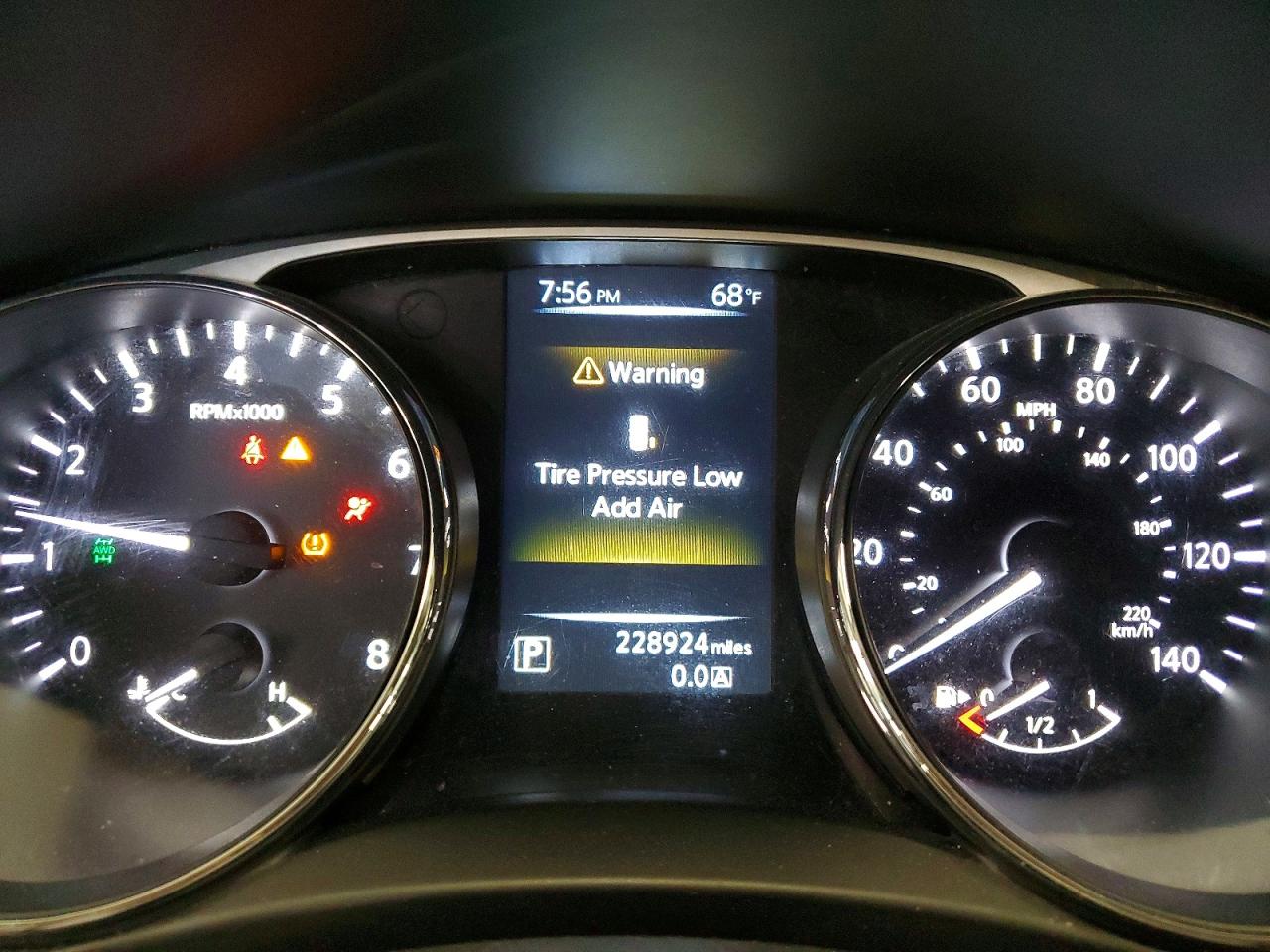 2014 NISSAN ROGUE
