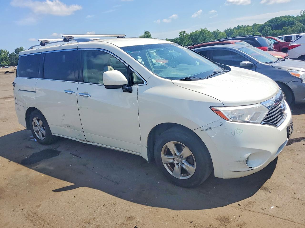 2015 NISSAN QUEST