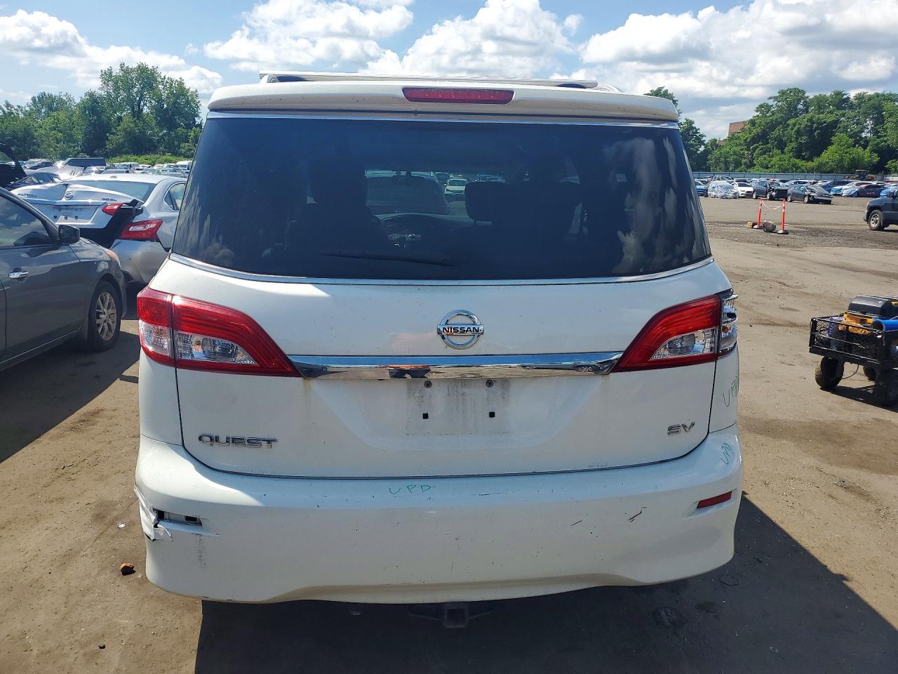 2015 NISSAN QUEST