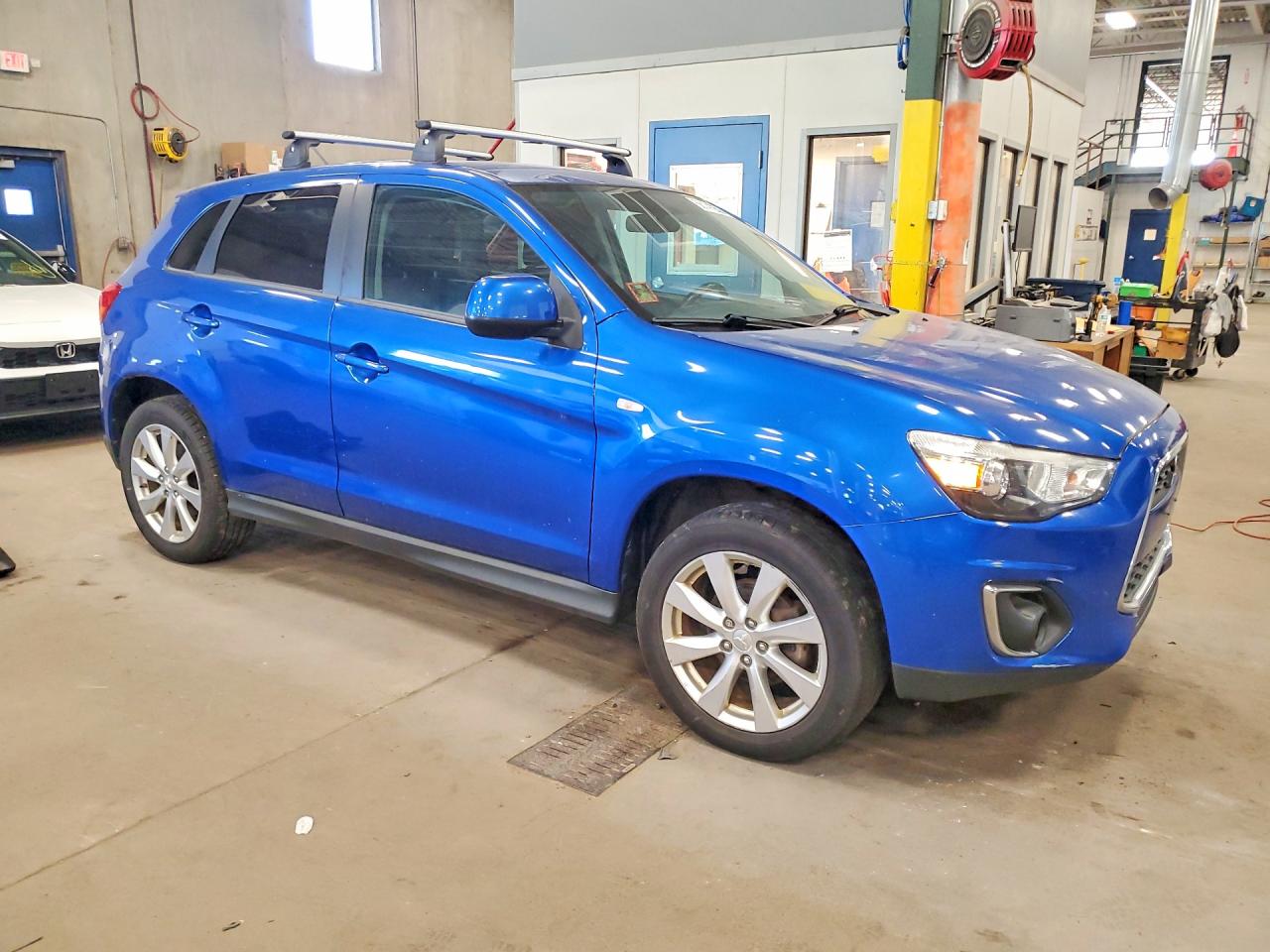 2015 MITSUBISHI OUTLANDER