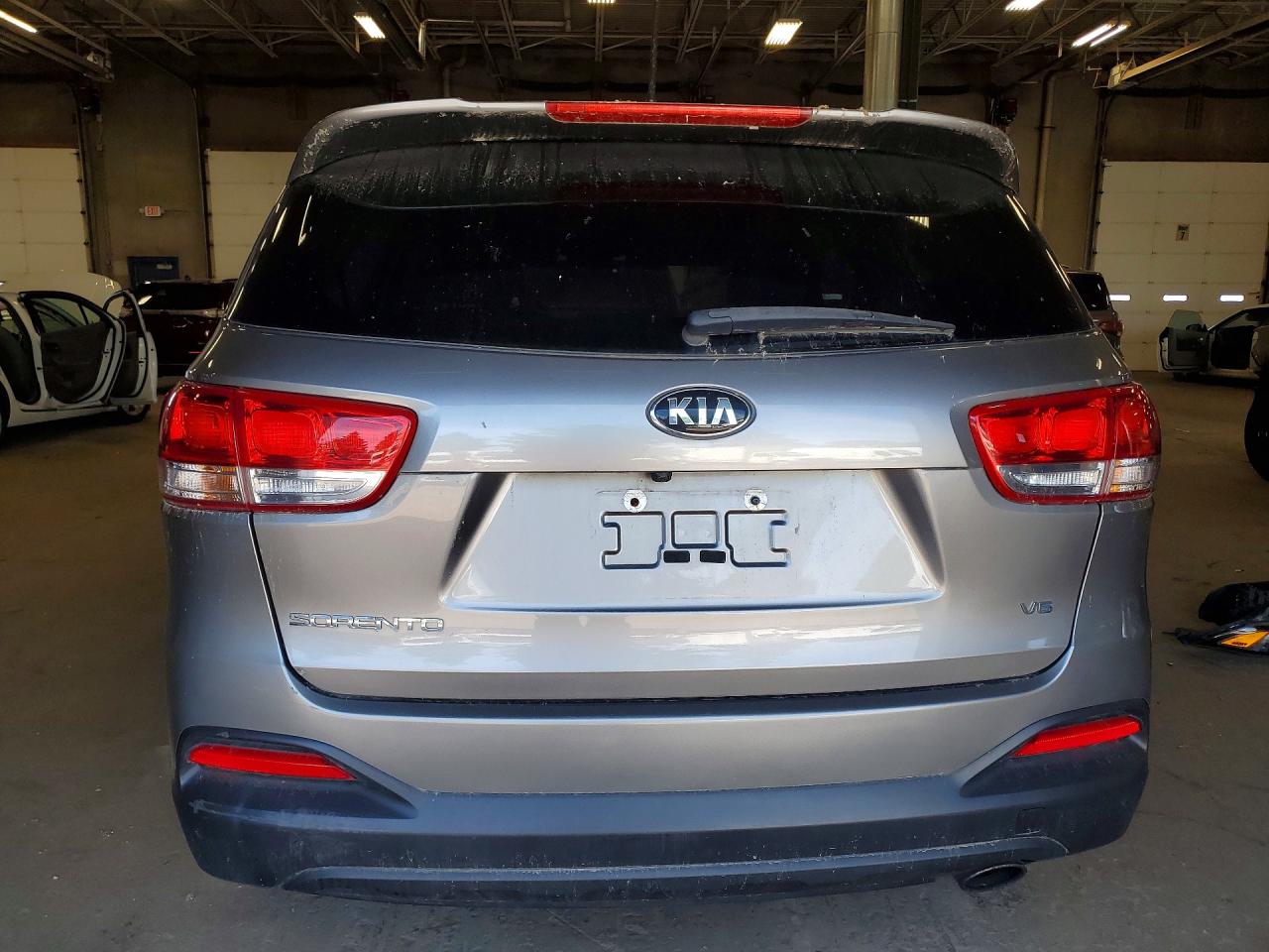 2017 KIA SORENTO