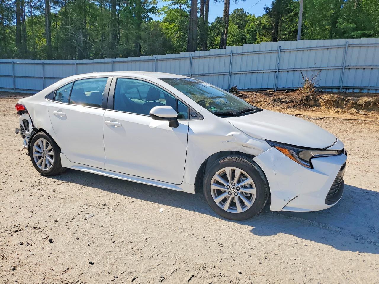 2026 TOYOTA COROLLA