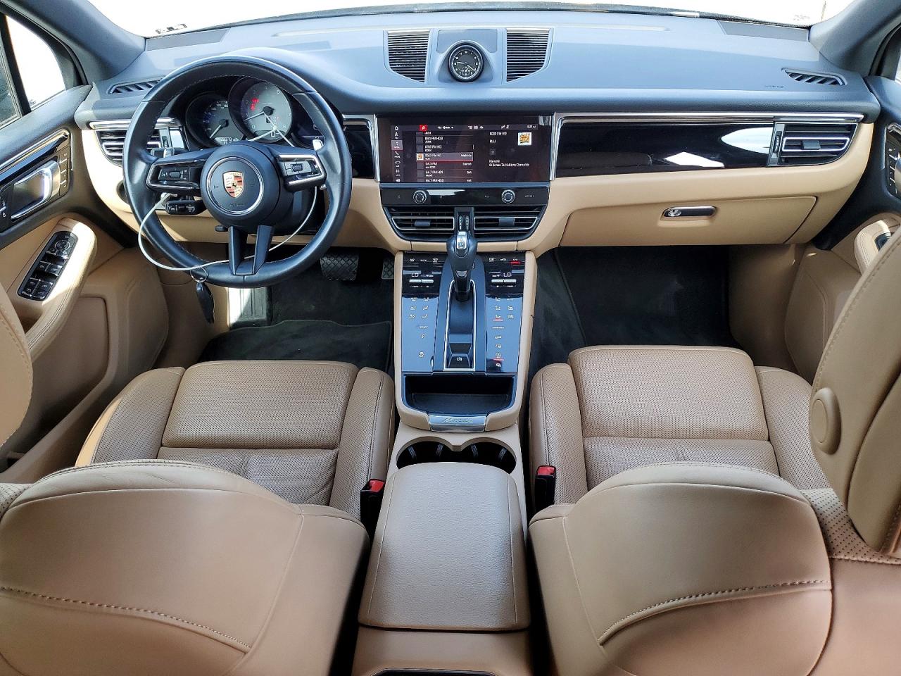 2023 PORSCHE MACAN