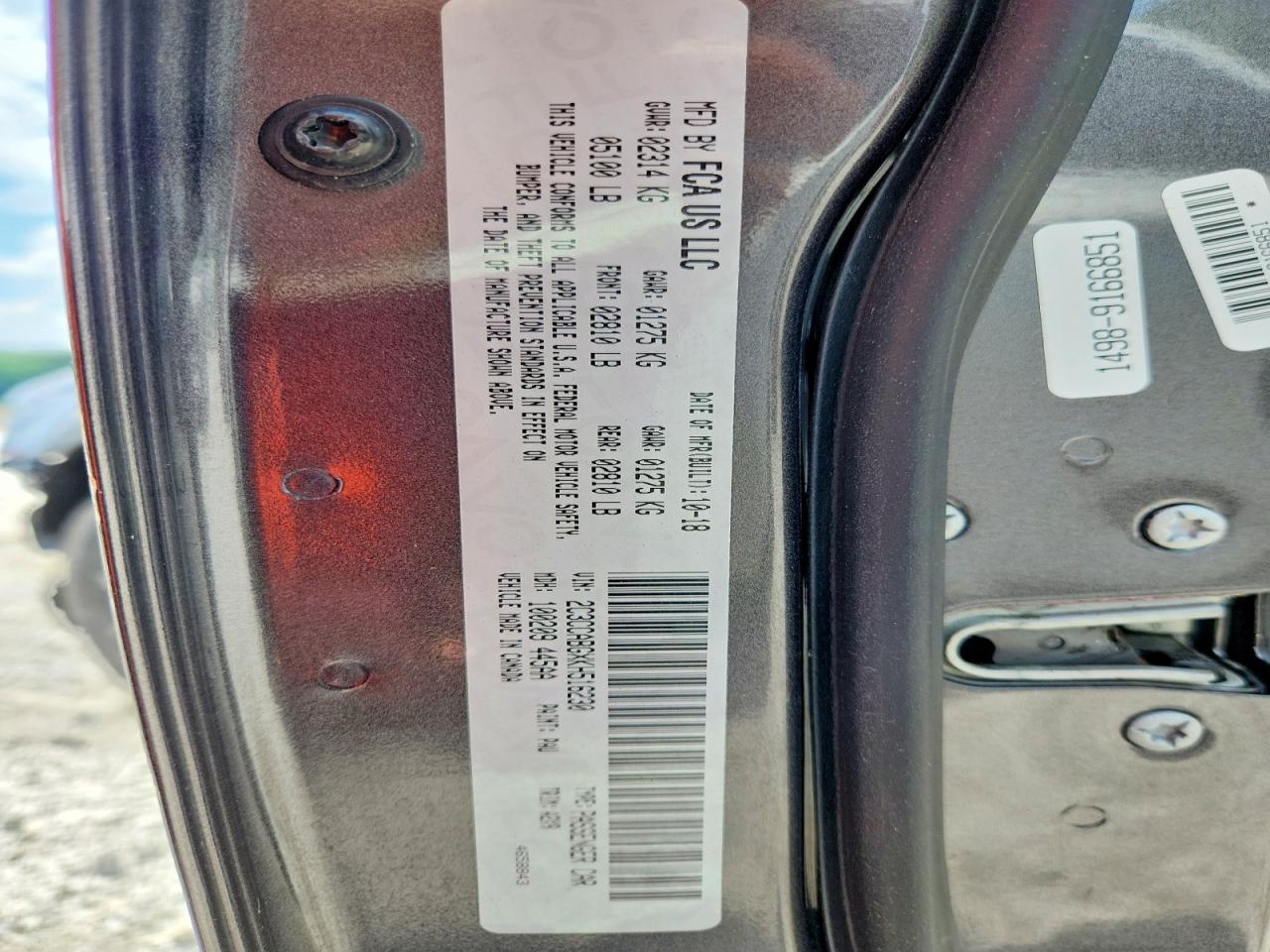 2019 CHRYSLER 300