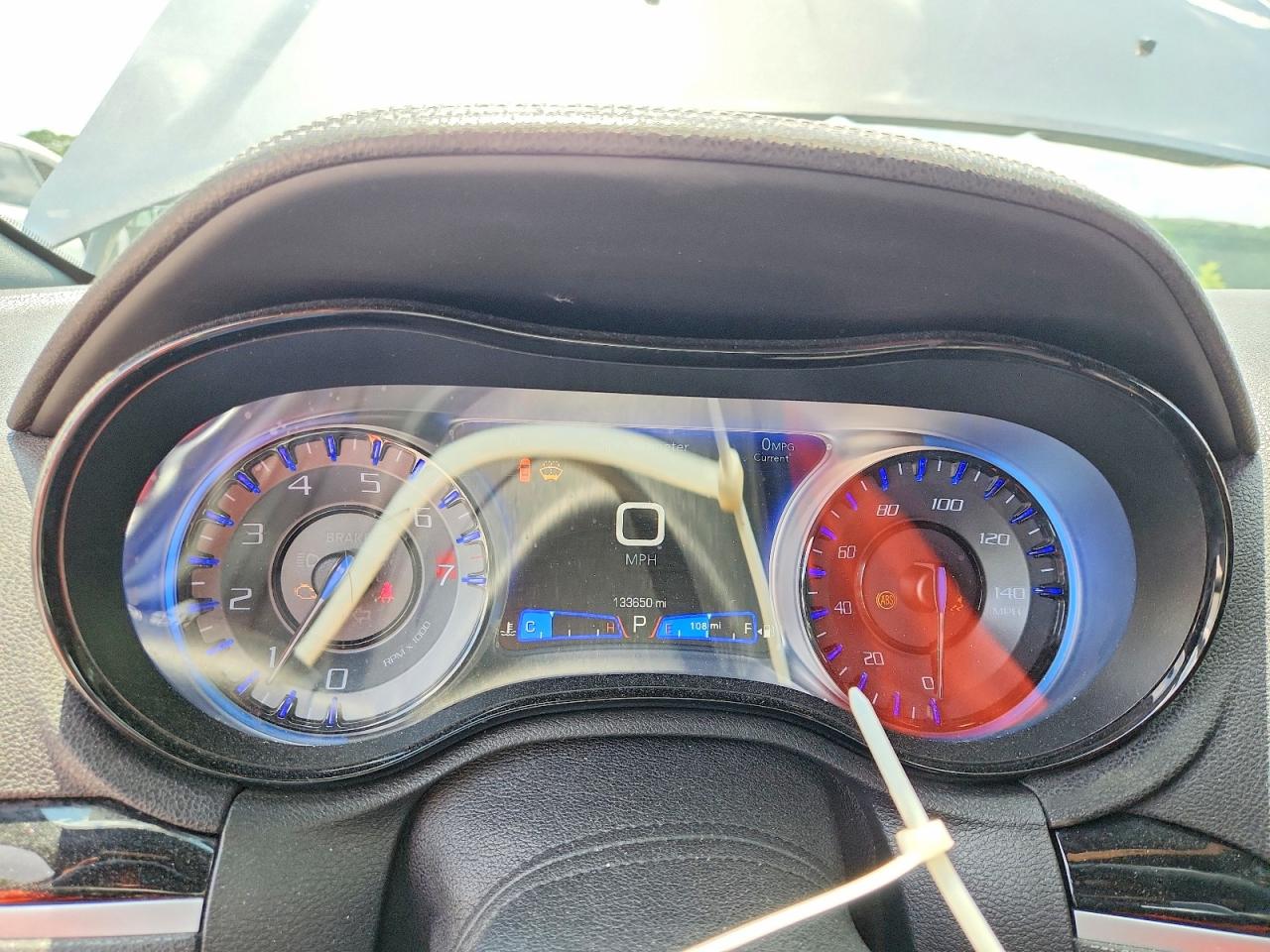 2019 CHRYSLER 300