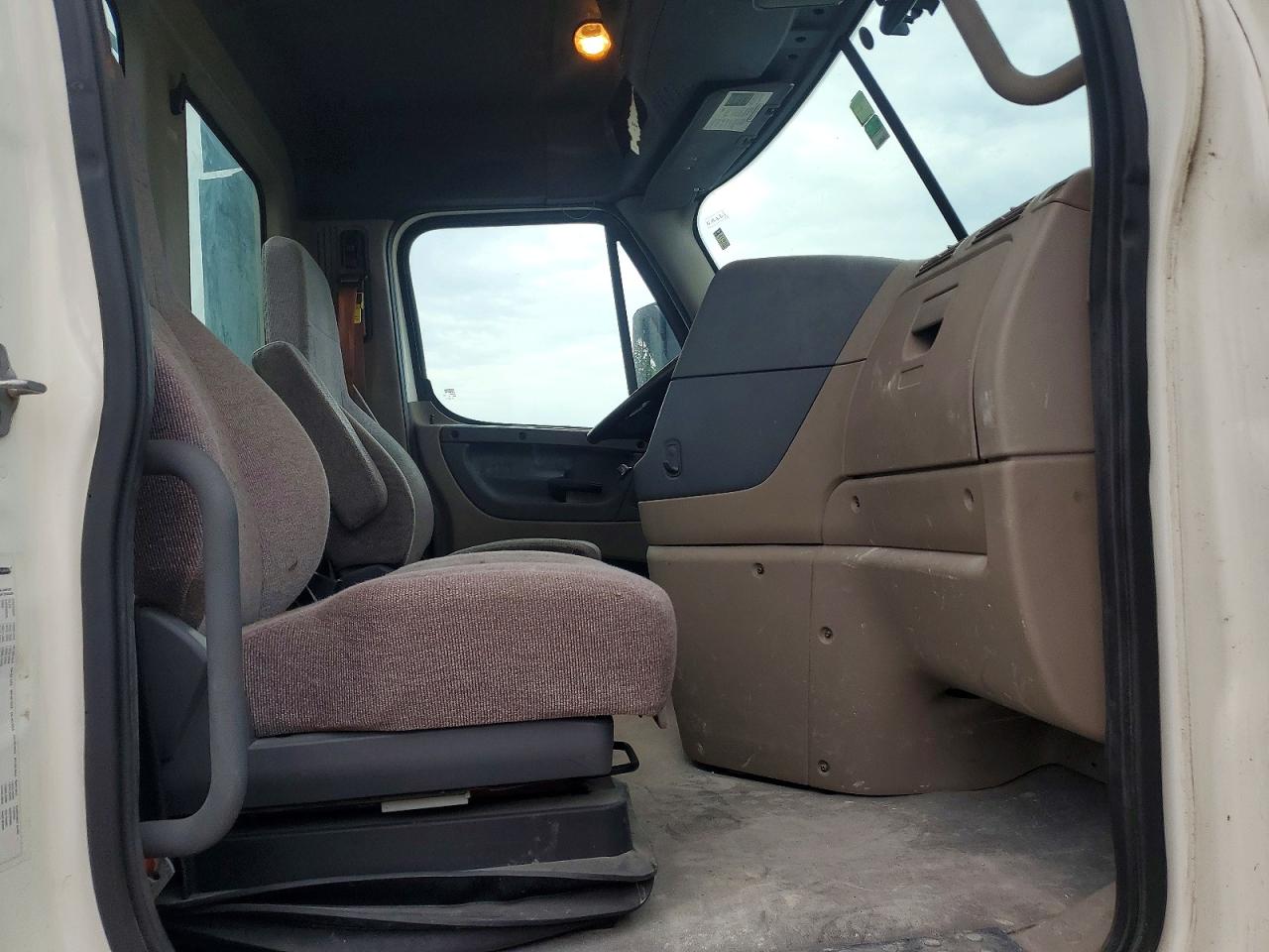 2017 FREIGHTLINER ALL OTHER