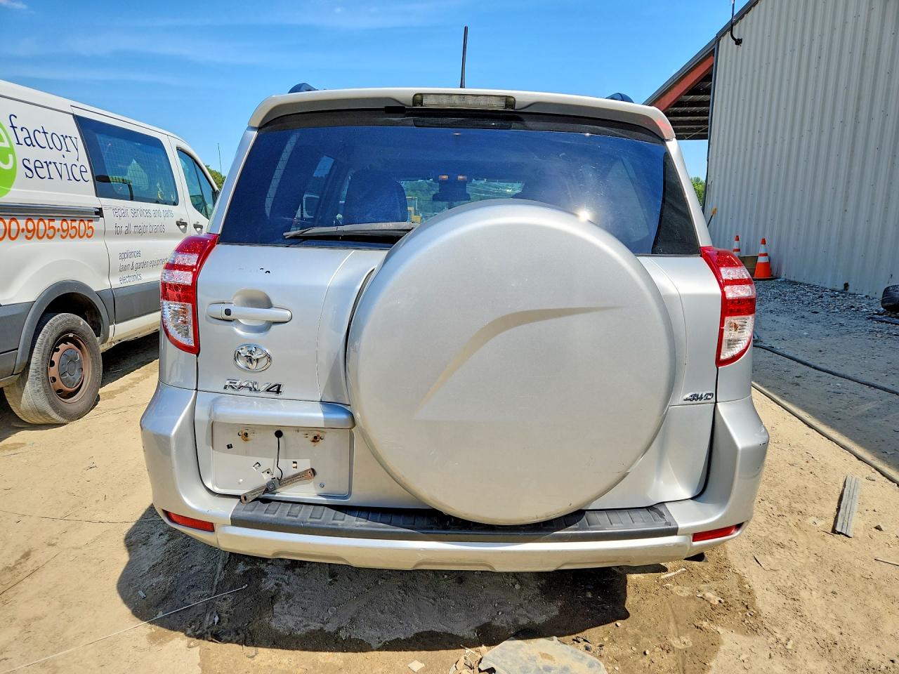 2011 TOYOTA RAV4