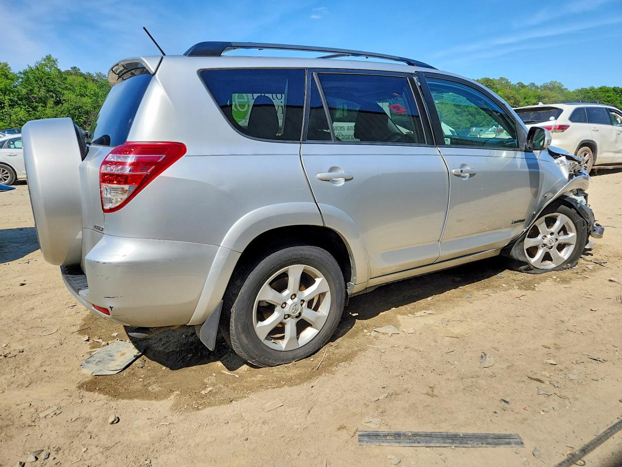 2011 TOYOTA RAV4