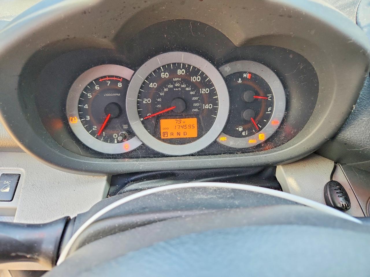 2011 TOYOTA RAV4