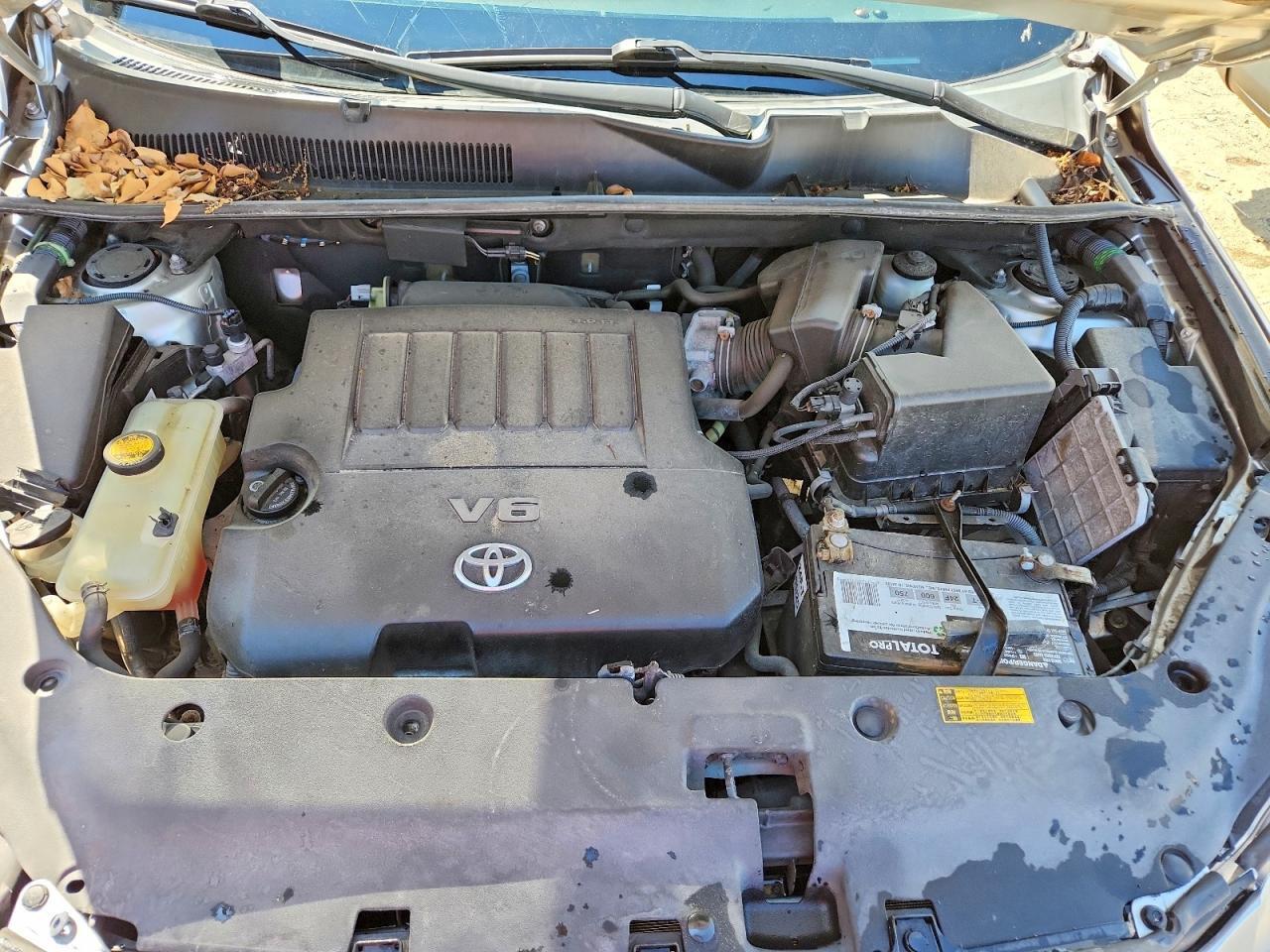 2011 TOYOTA RAV4