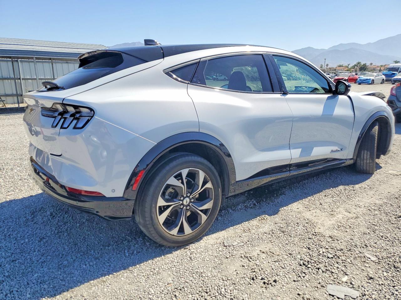 2023 FORD MUSTANG
