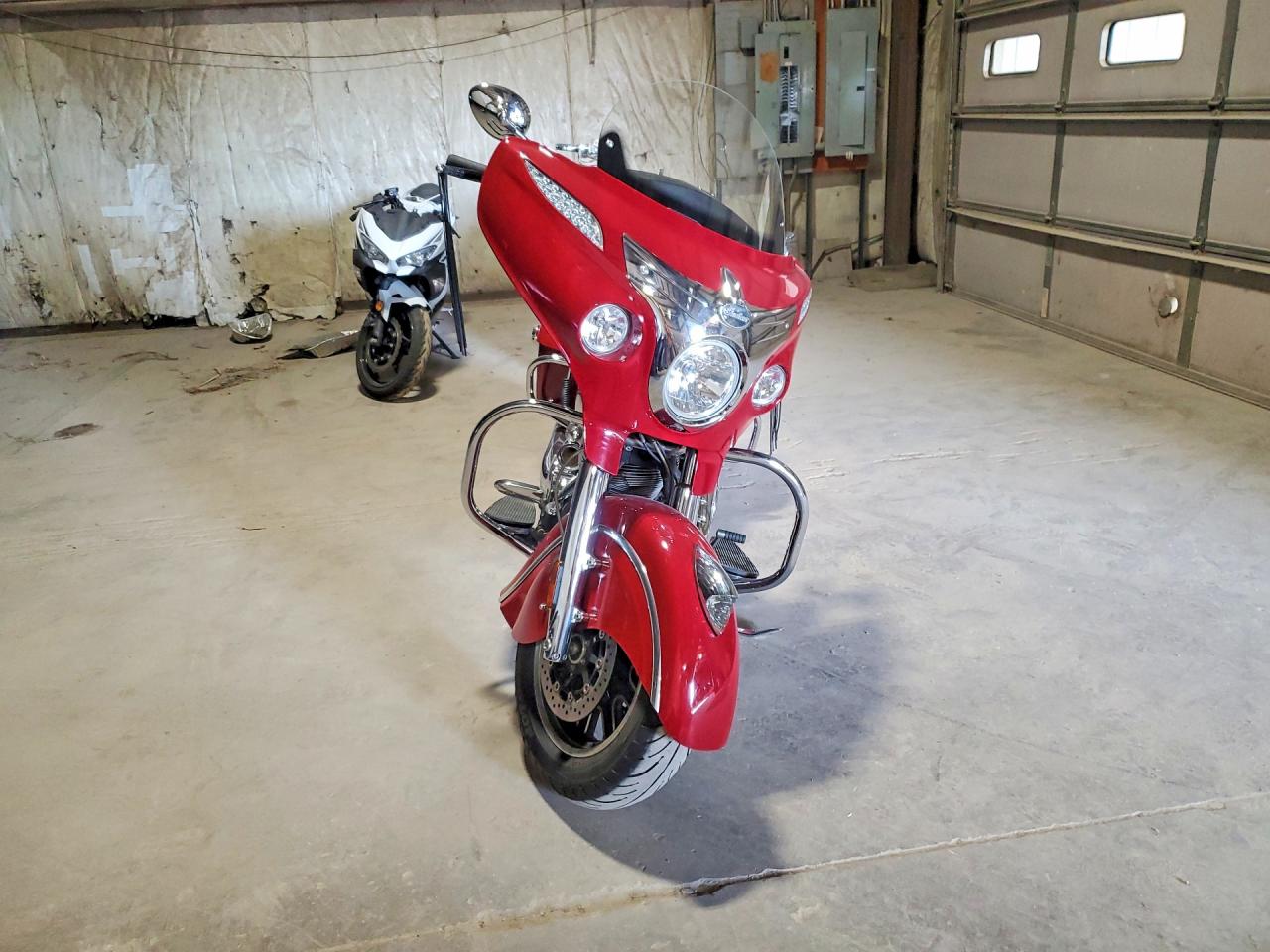 2014 INDIAN MOTORCYCLE CO. MOTORCYCLE