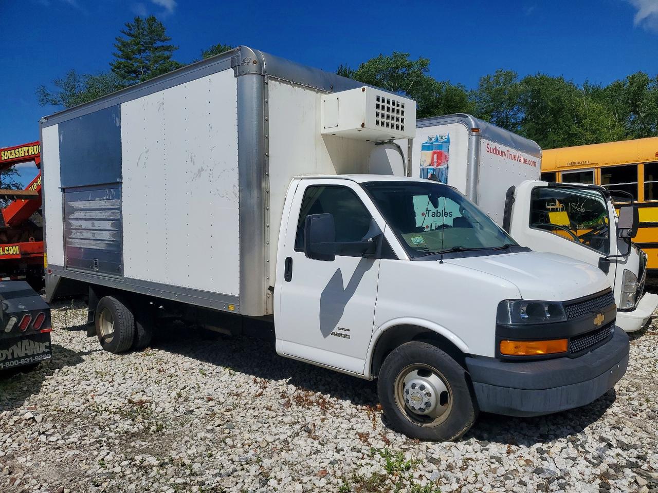 2020 CHEVROLET EXPRESS