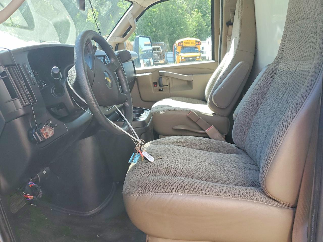 2020 CHEVROLET EXPRESS