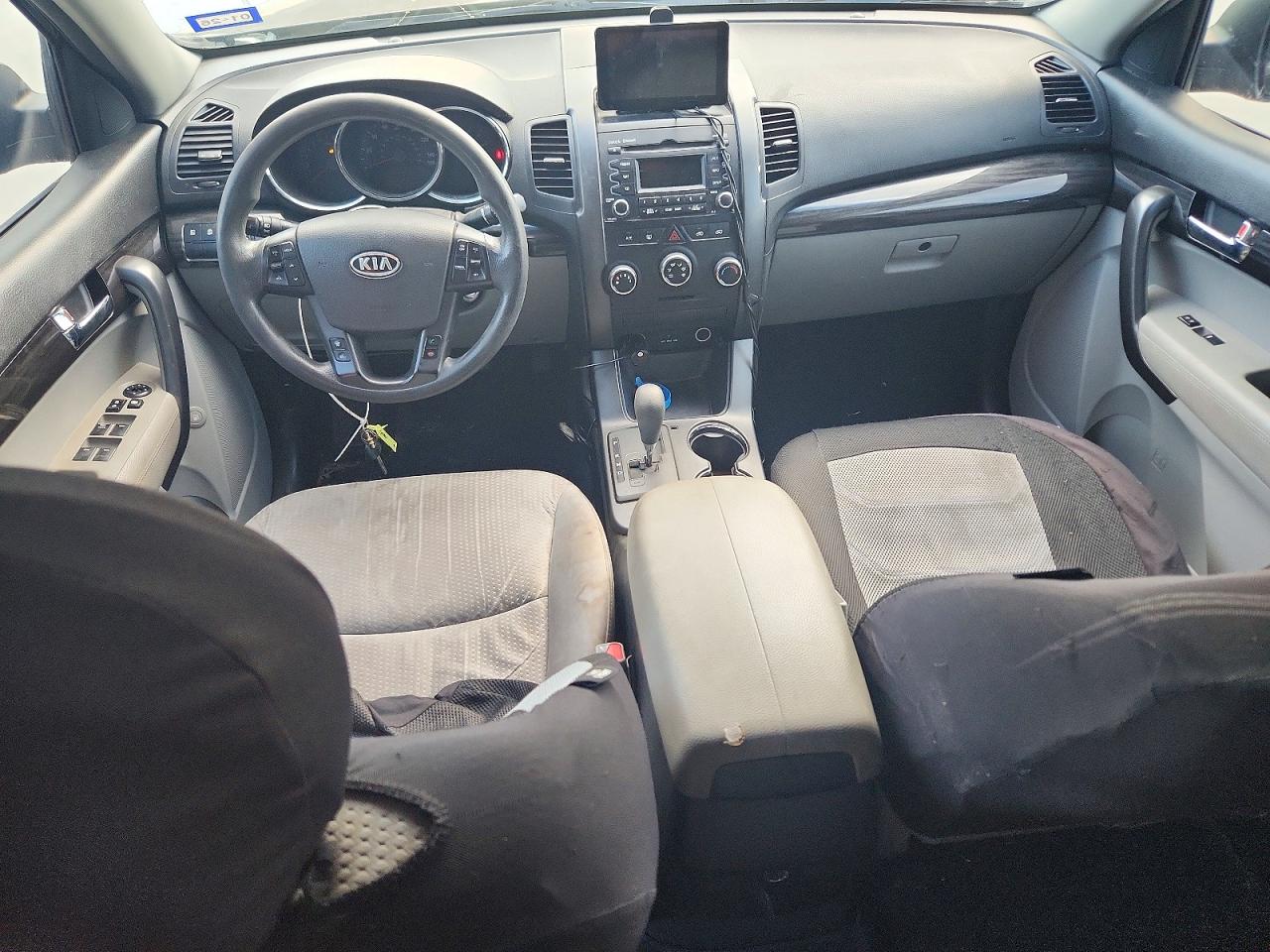 2013 KIA SORENTO