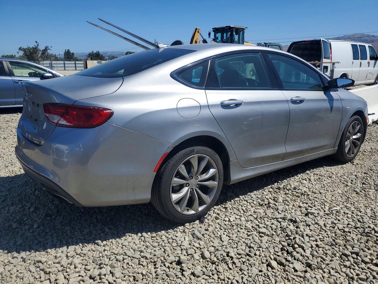 2015 CHRYSLER 200