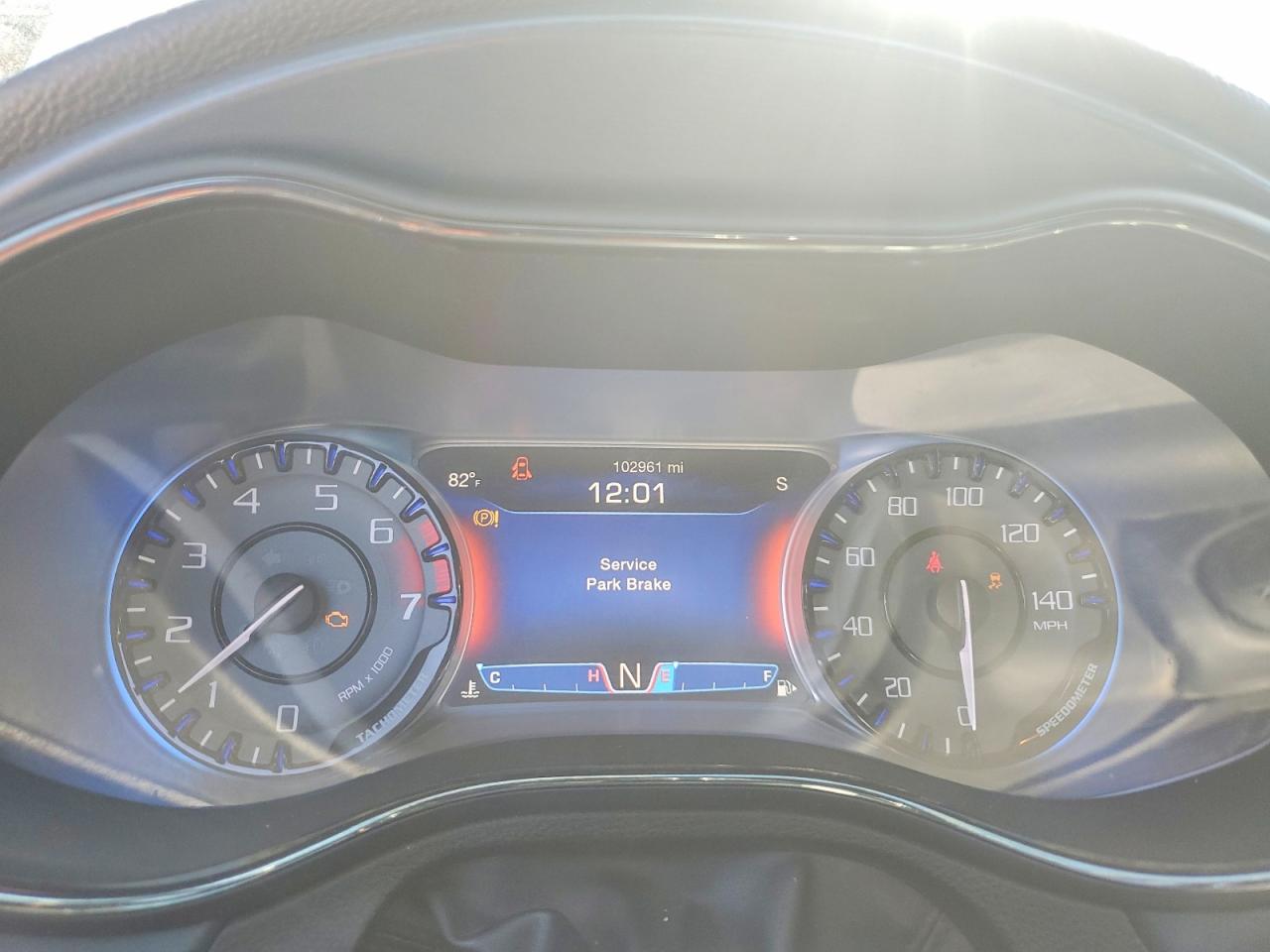 2015 CHRYSLER 200