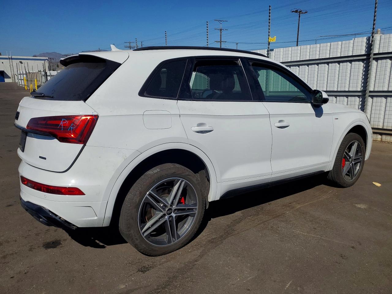 2025 AUDI Q5
