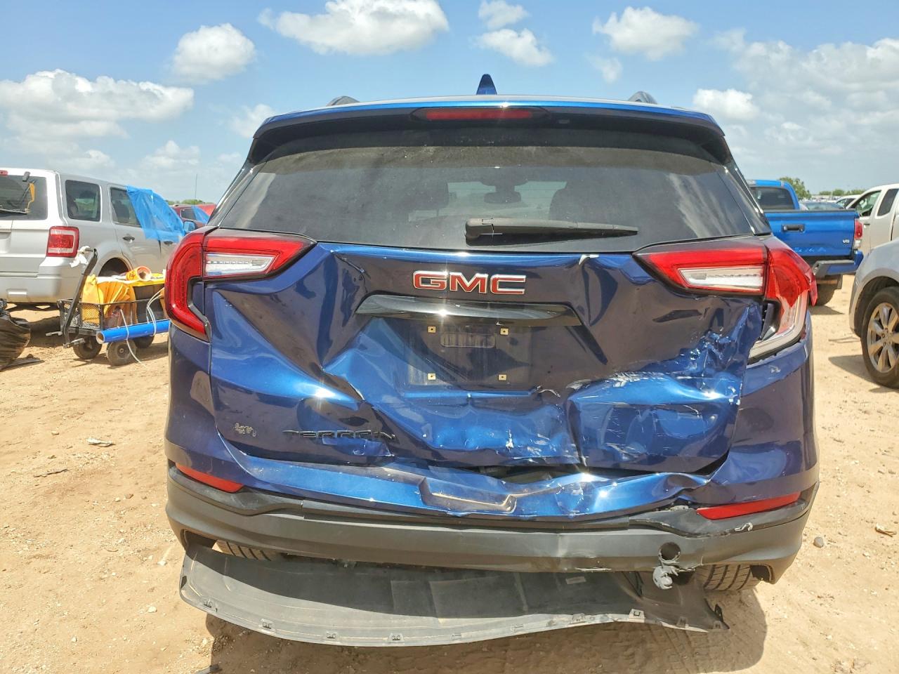 2022 GMC TERRAIN