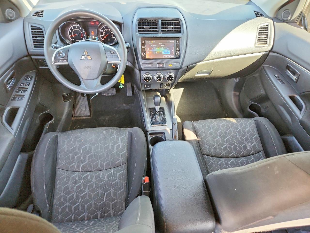 2024 MITSUBISHI OUTLANDER