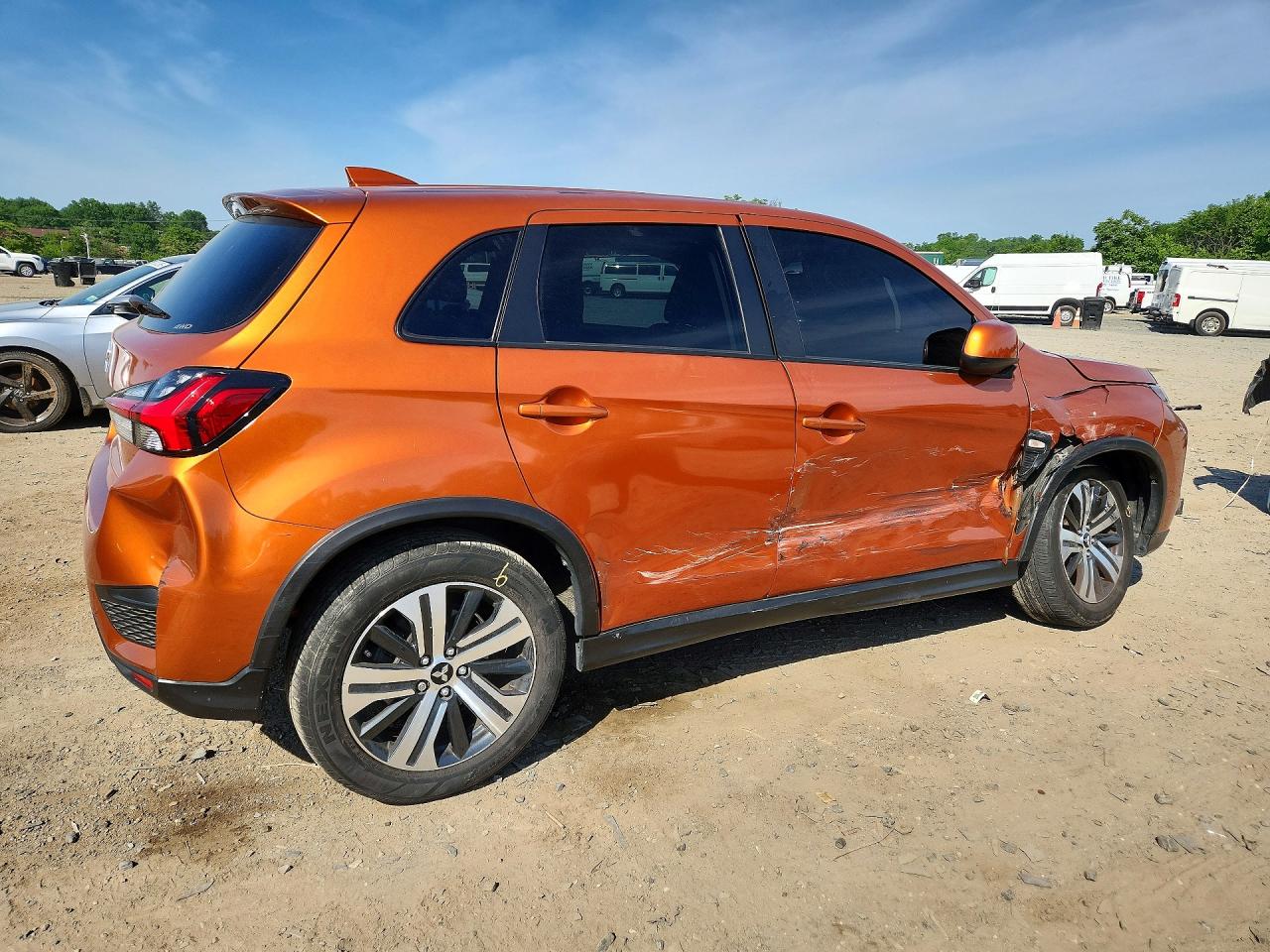 2024 MITSUBISHI OUTLANDER