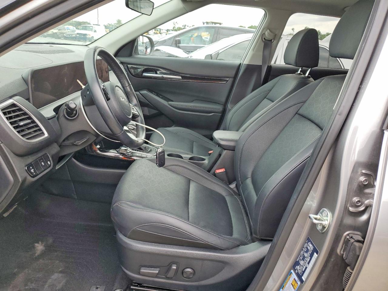 2024 KIA SELTOS