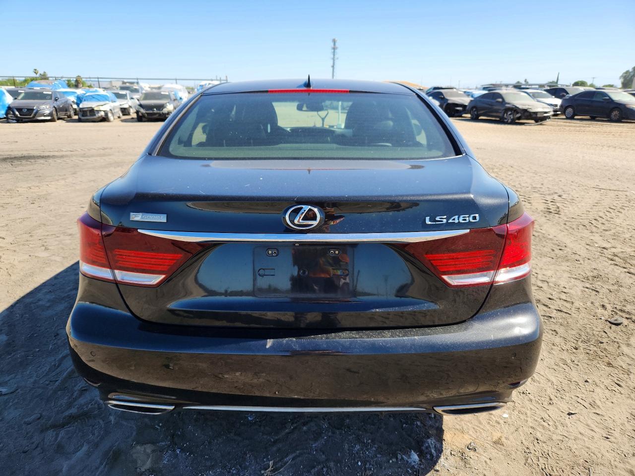 2017 LEXUS LS460