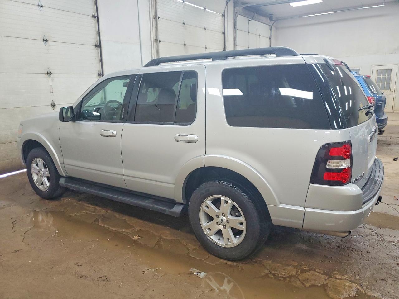 2009 FORD EXPLORER