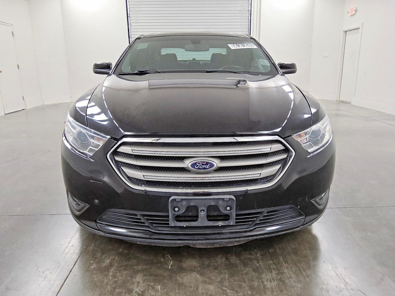 2016 FORD TAURUS