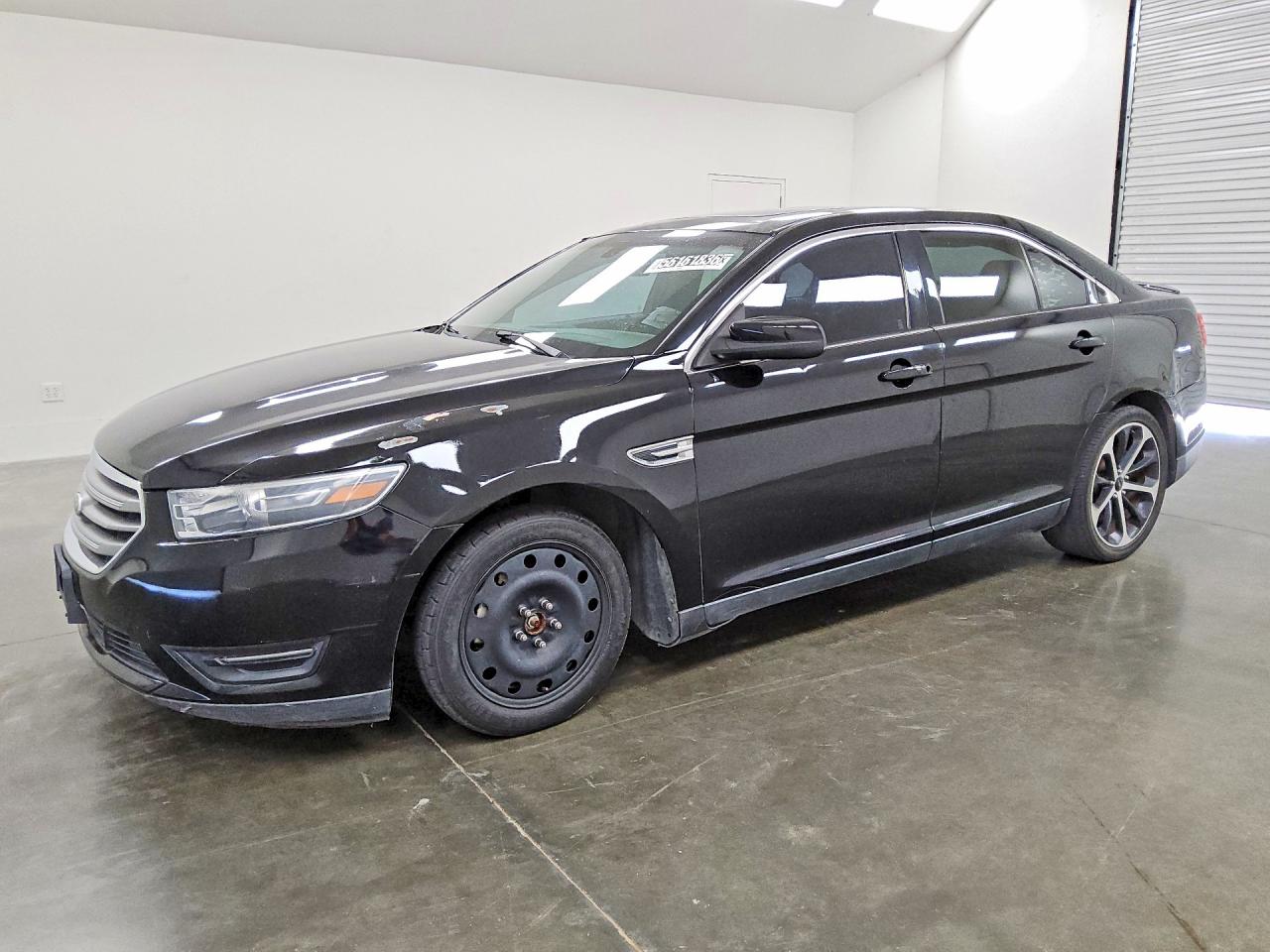 2016 FORD TAURUS