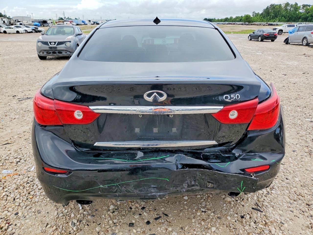 2015 INFINITI Q50