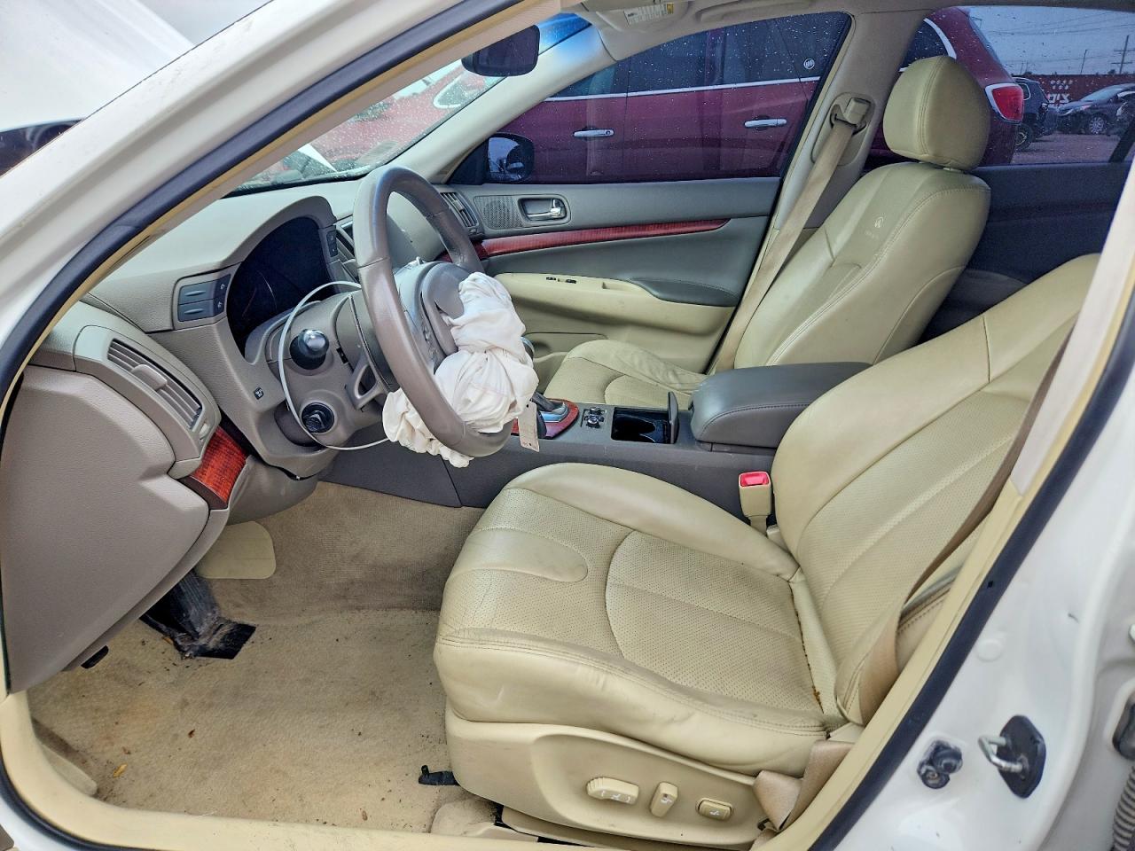 2009 INFINITI G37