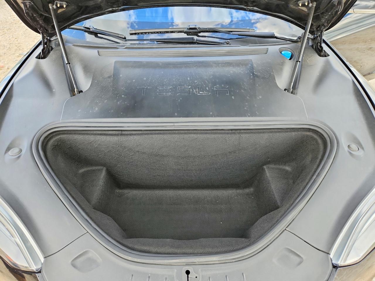 2020 TESLA MODEL S