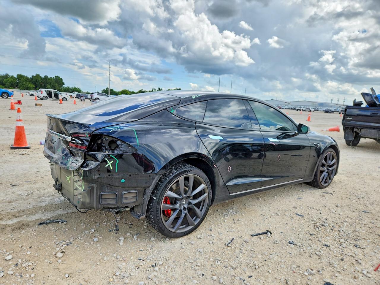 2020 TESLA MODEL S