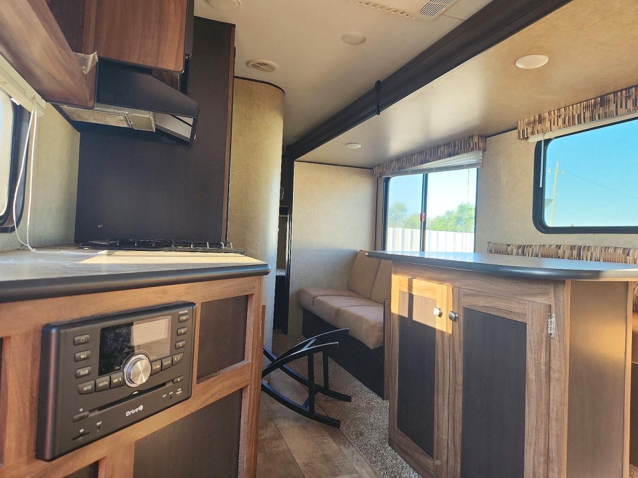 2016 KZ RV