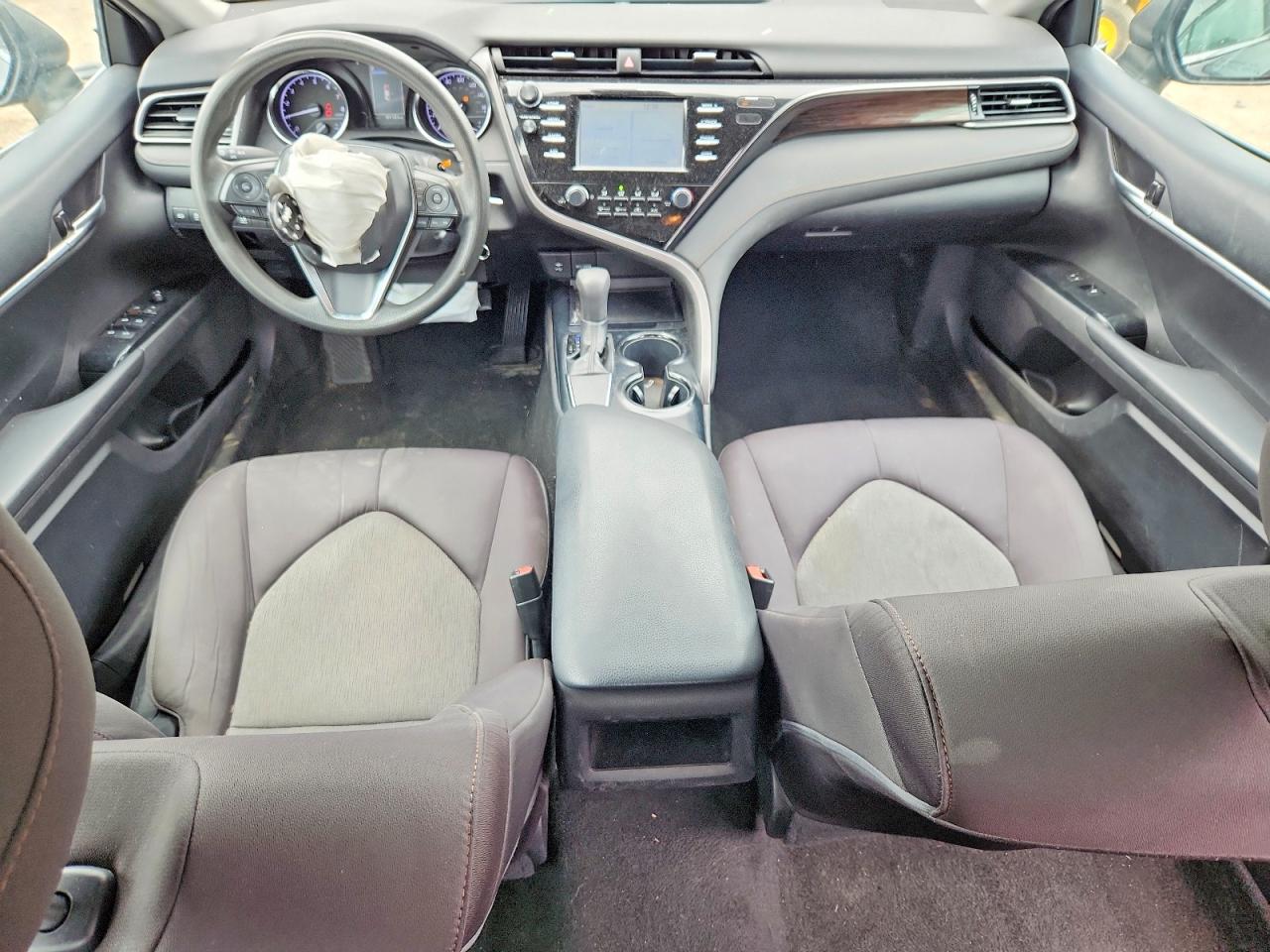 2019 TOYOTA CAMRY