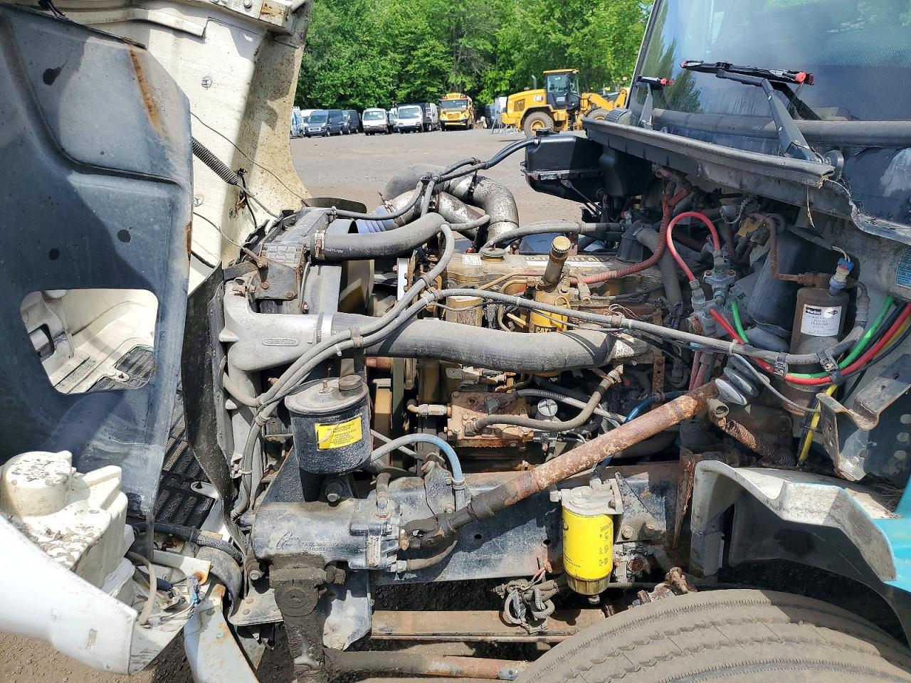 2001 FREIGHTLINER ALL OTHER