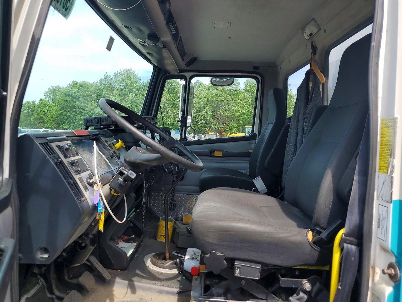 2001 FREIGHTLINER ALL OTHER