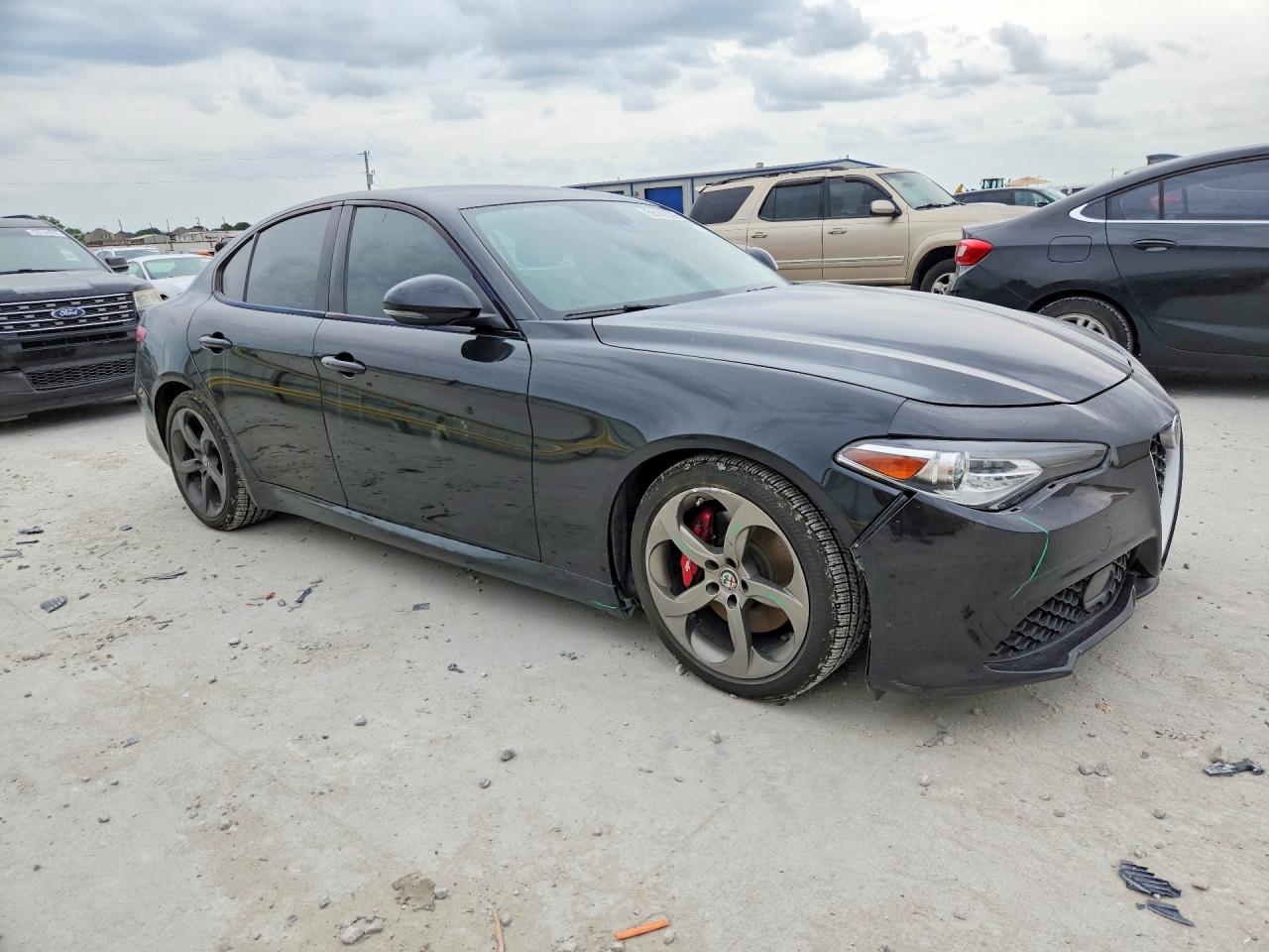2018 ALFA ROMEO GIULIA