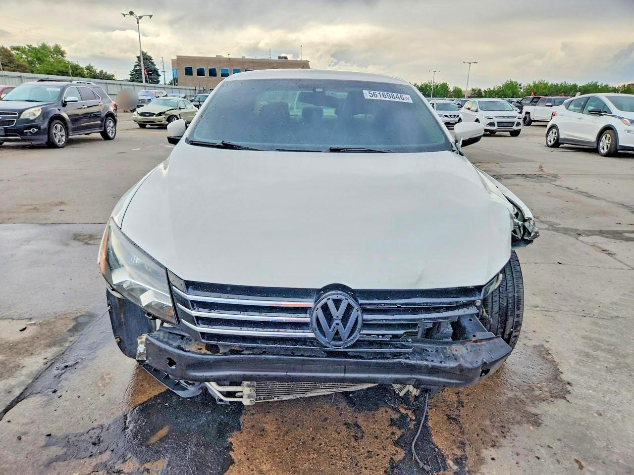 2014 VOLKSWAGEN PASSAT