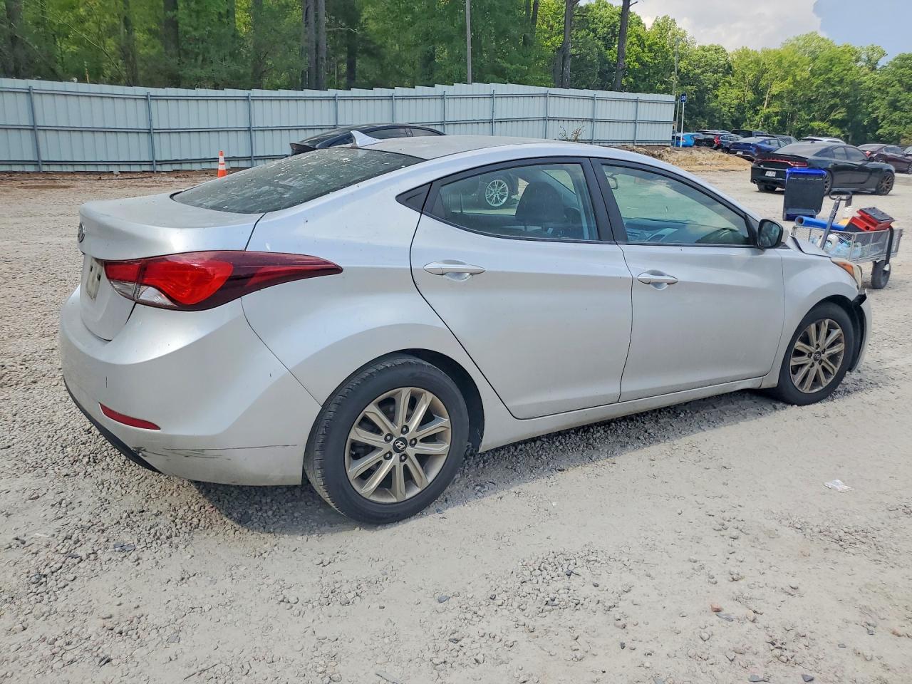 2014 HYUNDAI ELANTRA