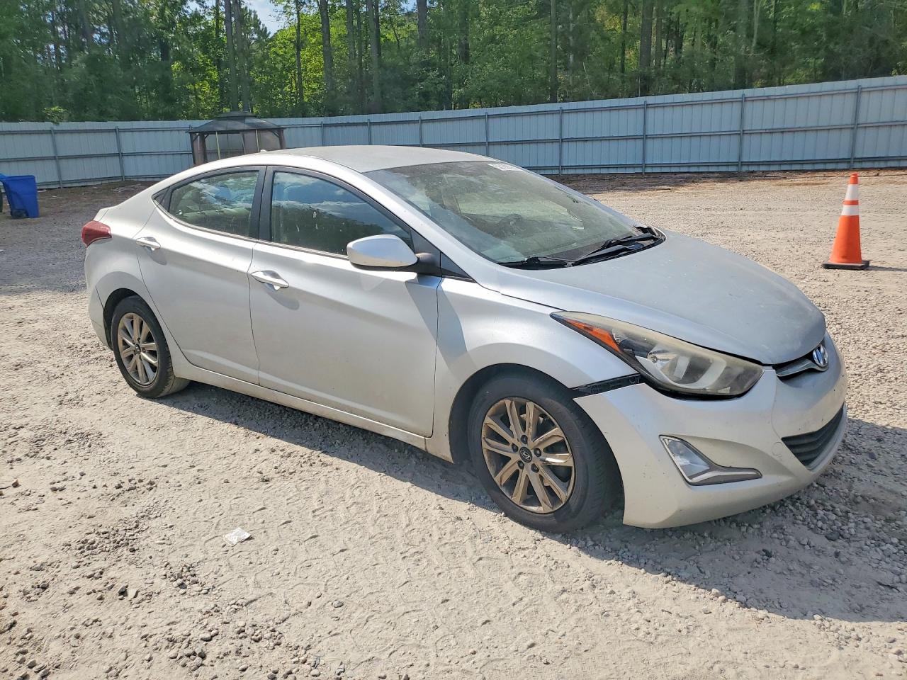 2014 HYUNDAI ELANTRA