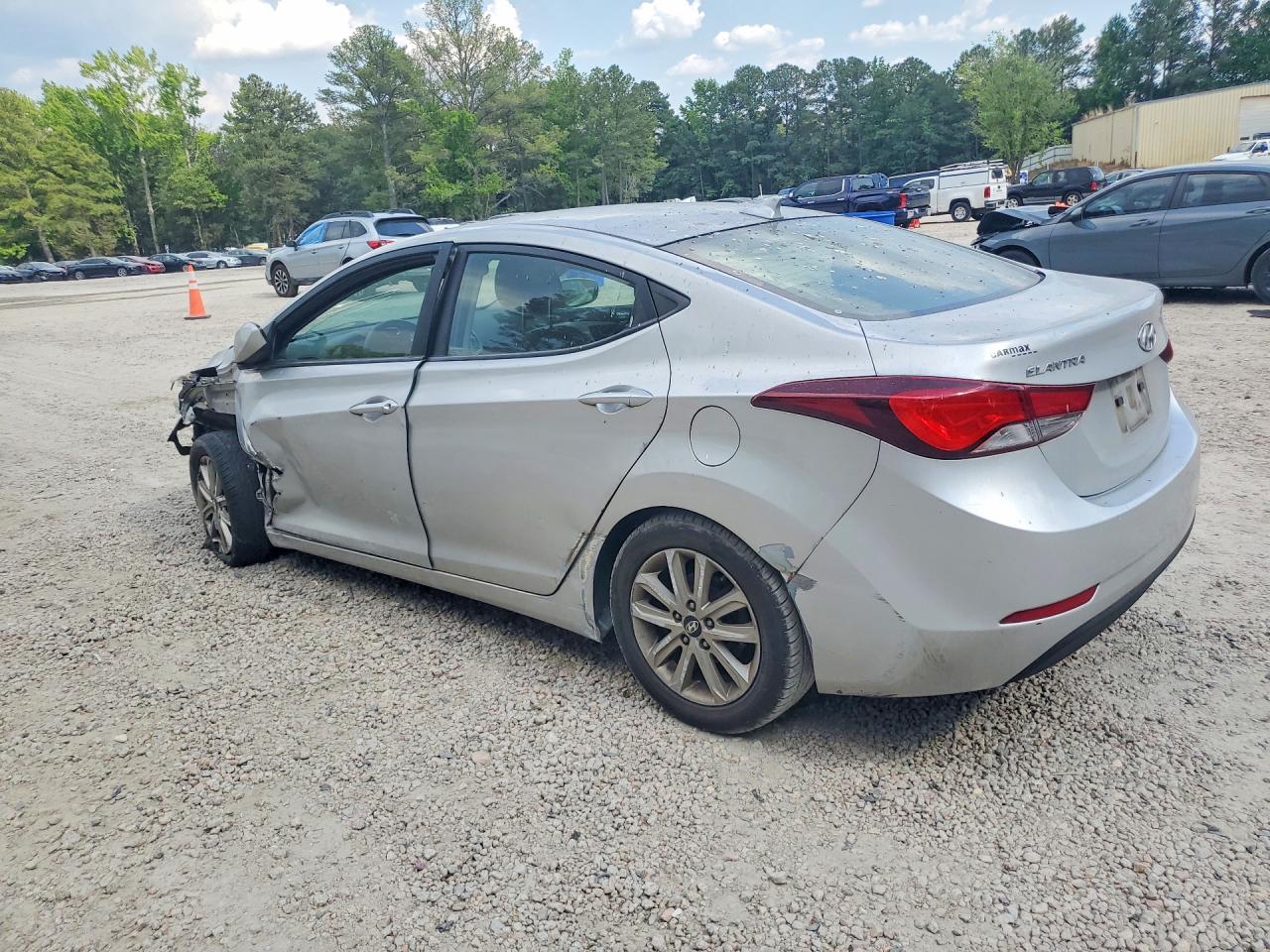2014 HYUNDAI ELANTRA