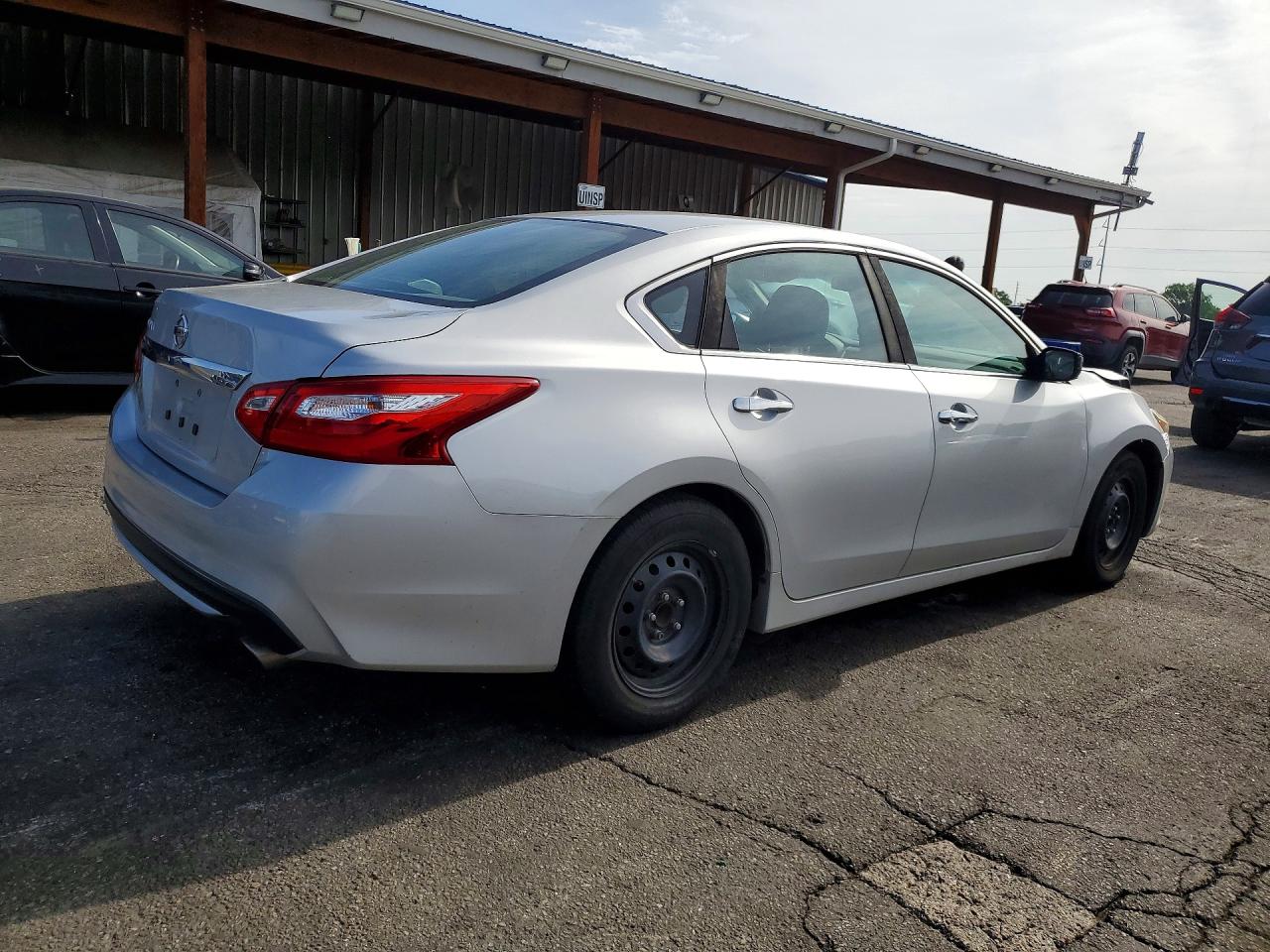 2016 NISSAN ALTIMA